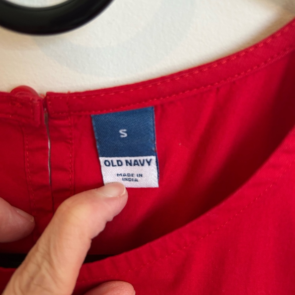 Old Navy Vibrant Red and Pink Maxi Dress - Picture 3 of 3